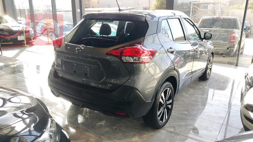 Nissan Kicks